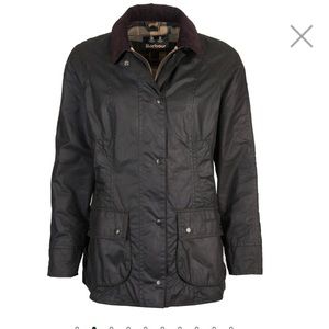 Barbour Beadnell Waxed Jacket